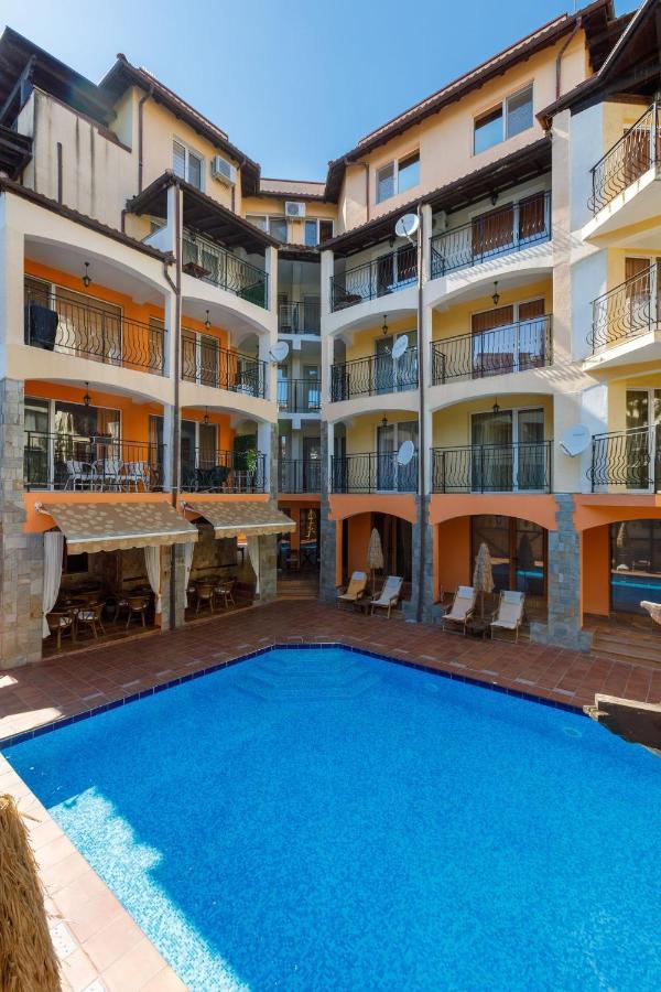 Casa Del Mar Apartments Солнечный берег Экстерьер фото