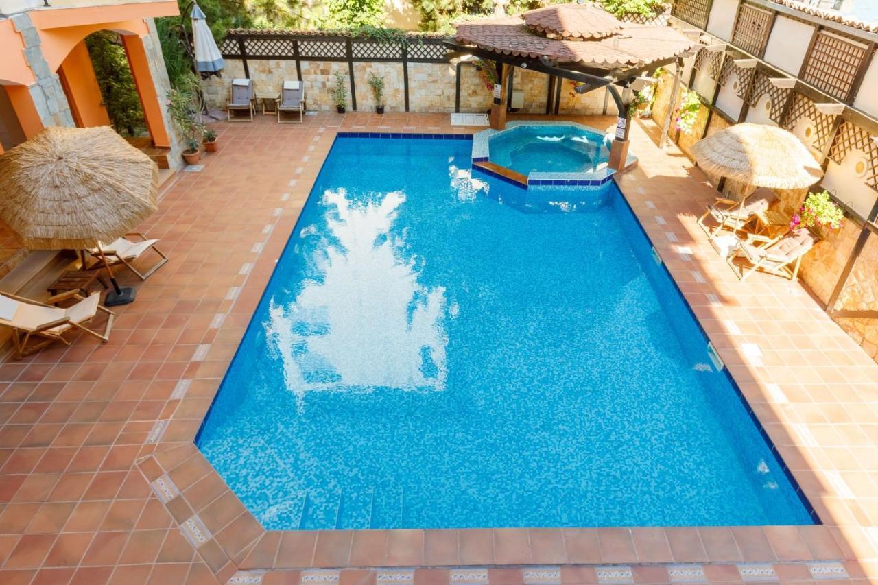 Casa Del Mar Apartments Солнечный берег Экстерьер фото