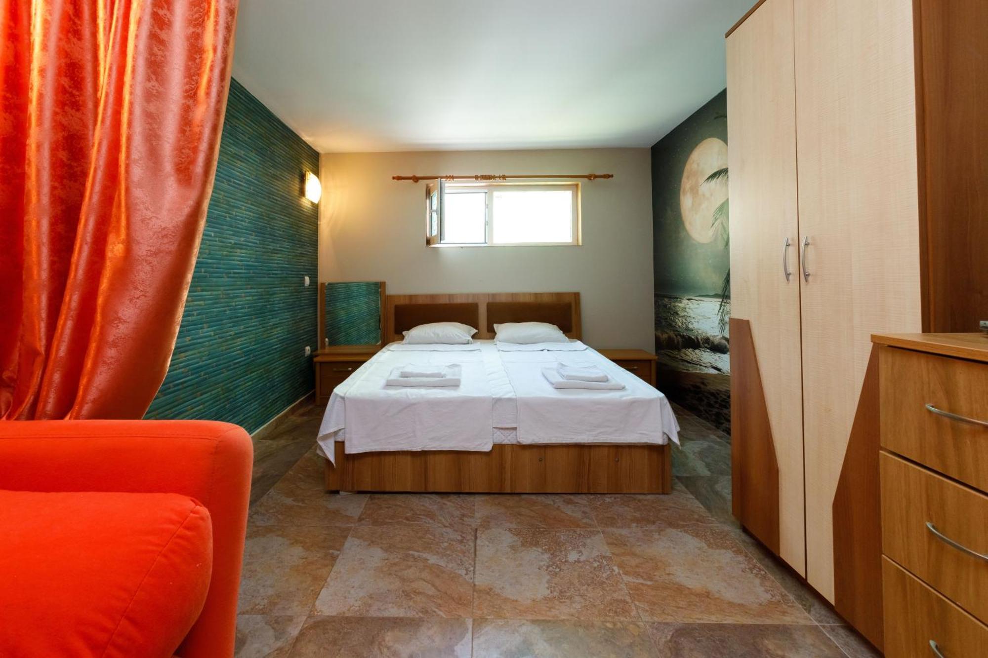 Casa Del Mar Apartments Солнечный берег Экстерьер фото
