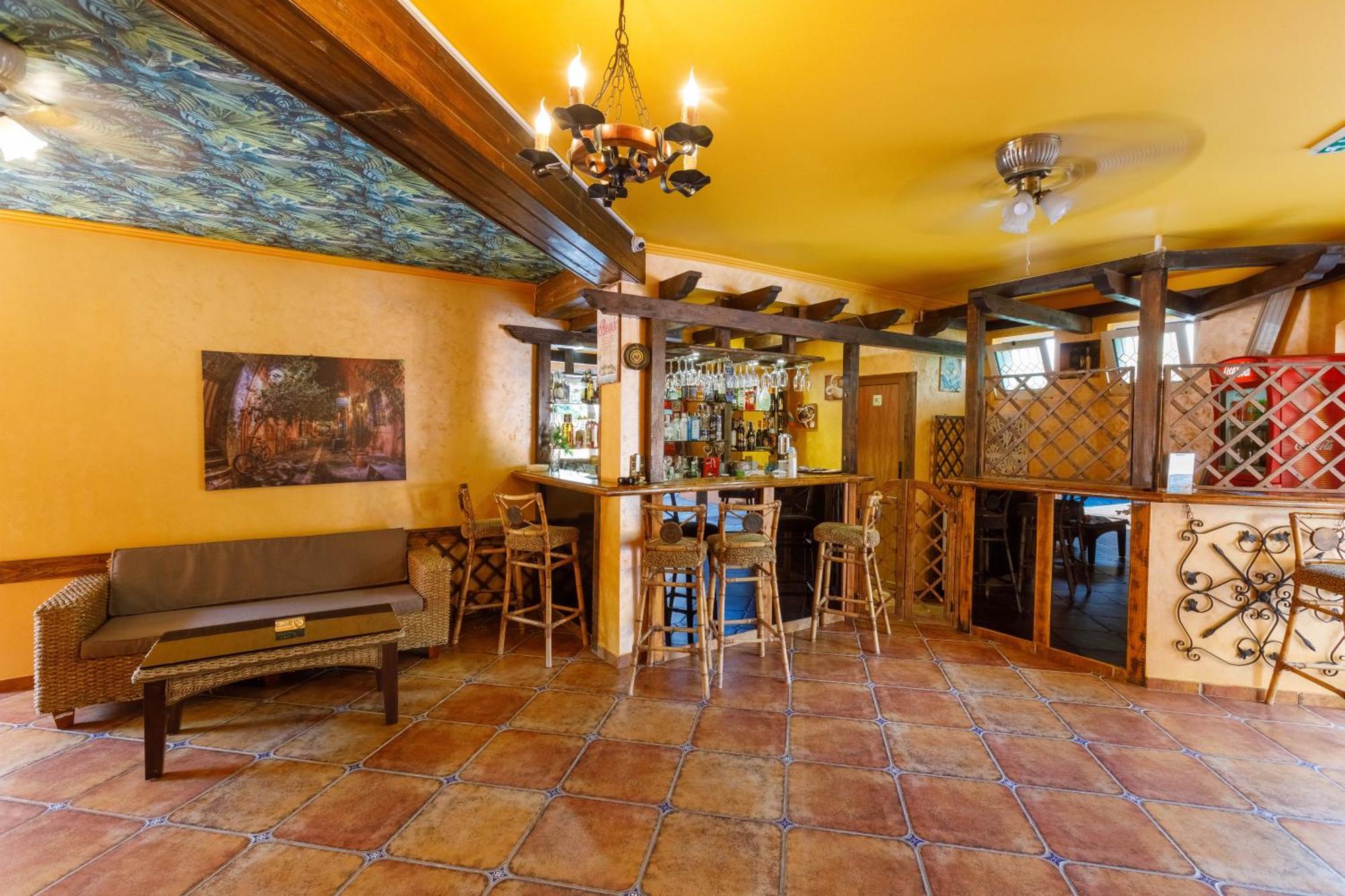 Casa Del Mar Apartments Солнечный берег Экстерьер фото