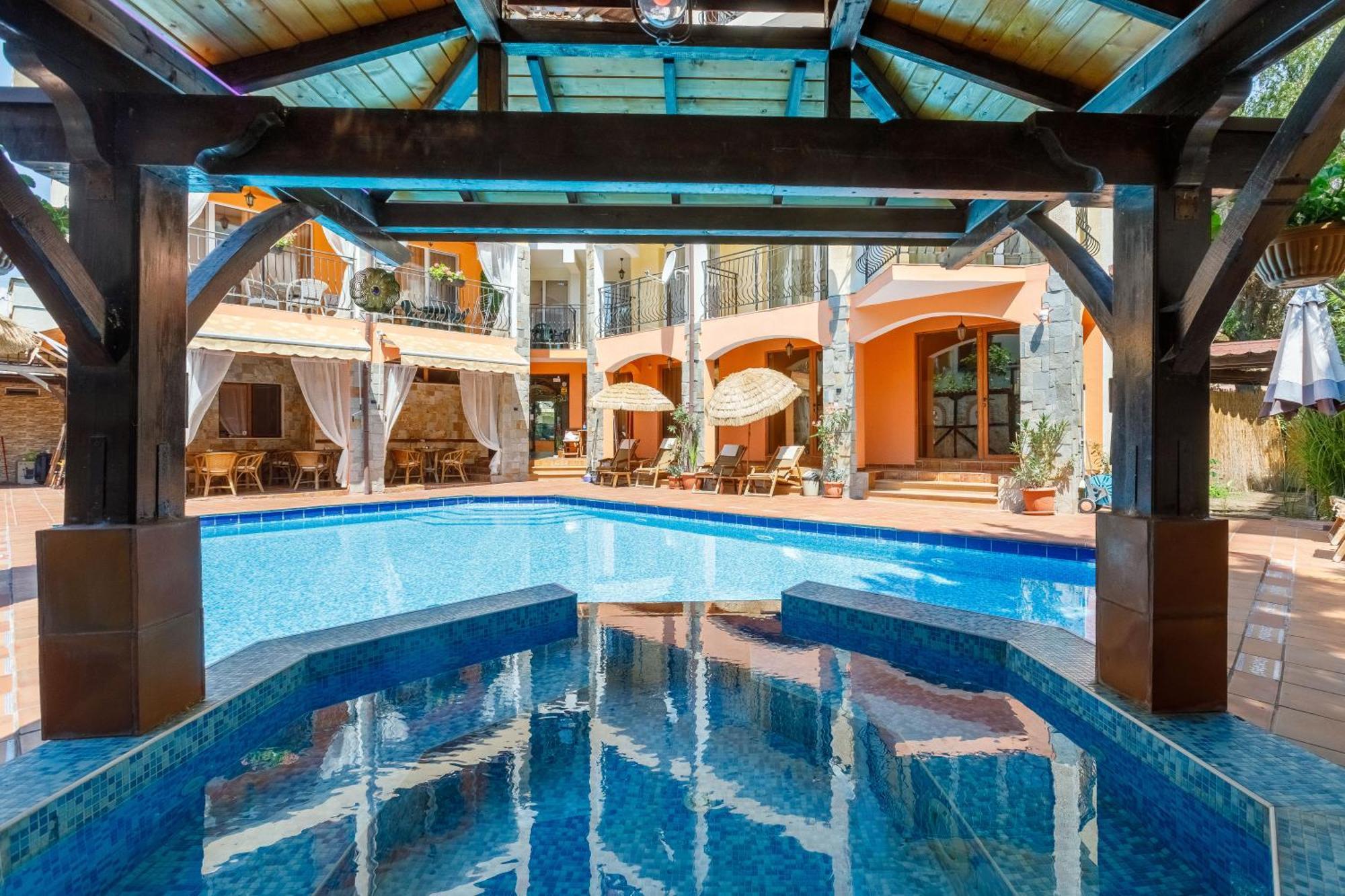 Casa Del Mar Apartments Солнечный берег Экстерьер фото